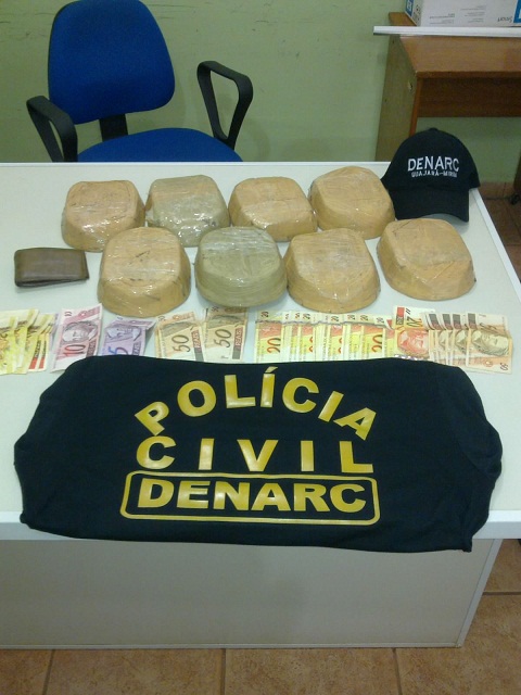 Casal é preso pela Polícia Civil na BR-425 com drogas - Fotos