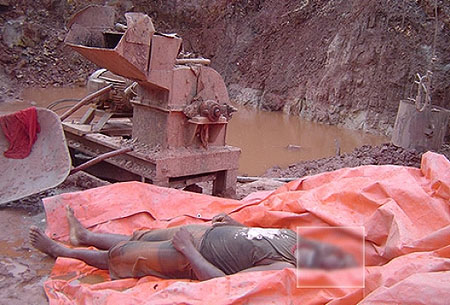 Garimpeiro morre soterrado após queda de barranco