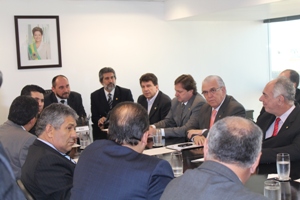 Moreira Mendes pressiona ministros para a Transposição sair do papel e virar realidade