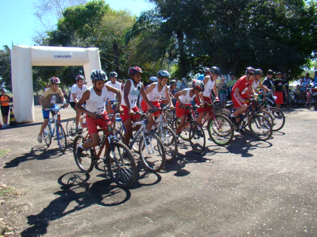 Clube do Pedal promove evento ciclístico em Guajará-Mirim - Veja fotos