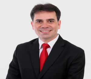 Andrey Cavalcante lança candidatura a OAB nesta quinta-feira