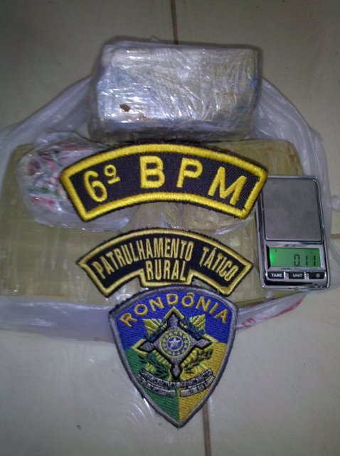 Guarnição da PM em Nova Mamoré (6º BPM) apreende aproximadamente 2 Kg de droga e prende dois homens