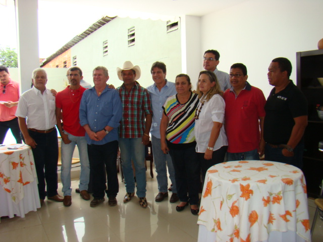 Dúlcio Mendes reúne imprensa e anuncia secretariado - Fotos