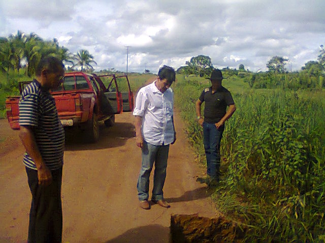 PREFEITO PEDE ATENÇÃO ESPECIAL AS PONTES E RAMAIS EM GUAJARÁ-MIRIM.‏