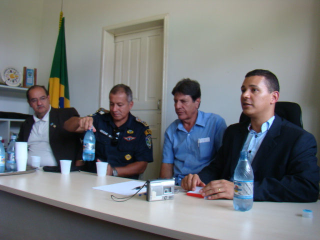 Secretário da SESDEC vem a Guajará-Mirim e anuncia reforço para garantir segurança na fronteira.