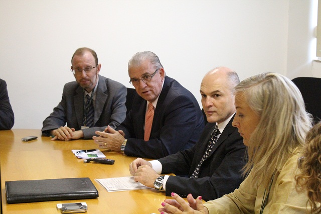 Moreira Mendes participa de audiência e cobra da ANVISA uma posição sobre o uso de defensivos agrícolas