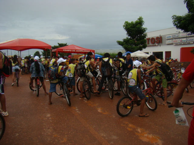 Mais de cinco mil ciclistas participam da 11ª Bike Trilha em Guajará-Mirim.