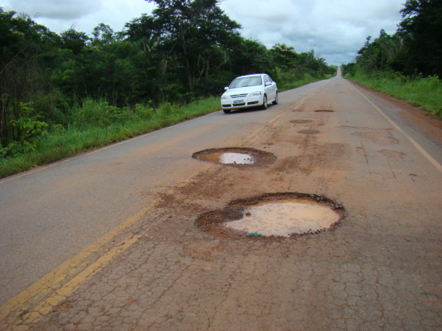 Direção nacional do DNIT faz licitação para reforma completa da Br-425