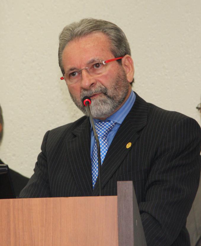 Hiran Gallo vê viés ideológico na importação de médicos cubanos