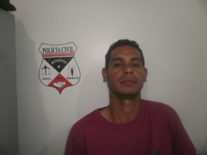 POLICIA CIVIL: APREENDE GRANDE QUANTIDADE DE DROGAS NA BR 425