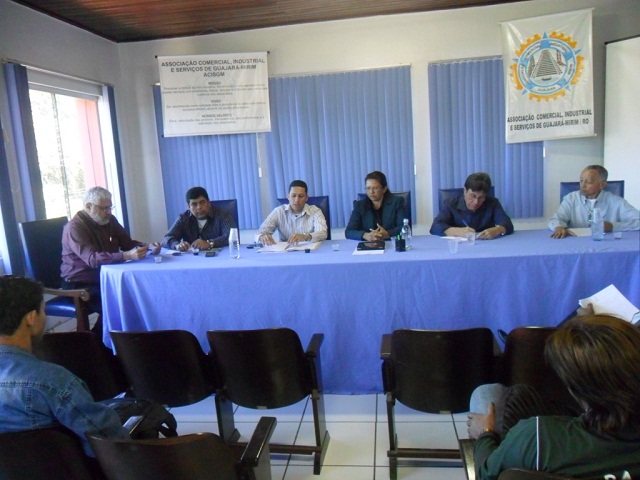 ASSOCIAÇÃO COMERCIAL INTERMEDIA REUNIÃO ENTRE SECRETÁRIA DE ESTADO, PREFEITO, SEGMENTOS AMBIENTAIS E EMPRESÁRIOS