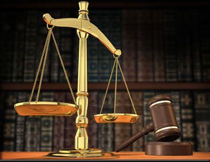Promotor de Justiça saca arma para atirar em advogado no Tribunal do Júri