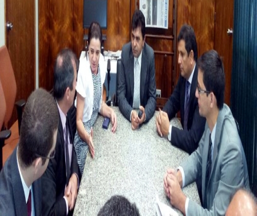 TRANSPOSIÇÃO - Em Brasília, sindicalistas apertam o cerco à bancada federal e buscam audiência com a ministra-chefe da Casa Civil