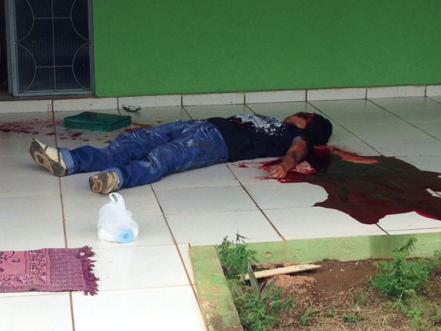 Homem morre durante tentativa de assalto na capital - FOTOS
