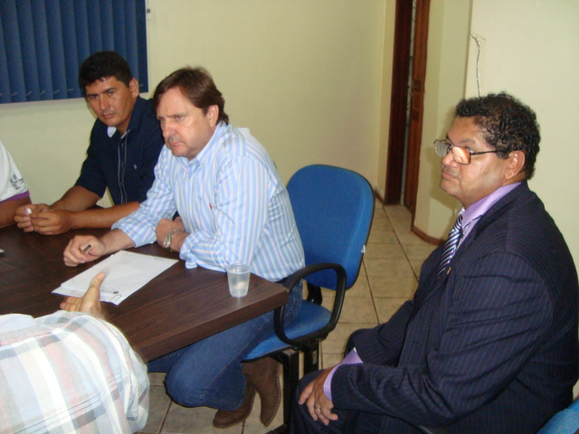 PRESIDENTE DA CÂMARA ACOMPANHA SENADOR EM VISITA A GUAJARÁ