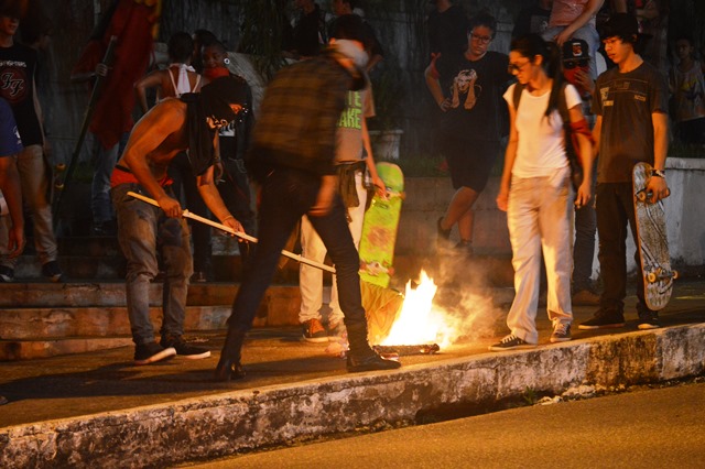PROTESTO  Manifestação contra Copa do Mundo termina em confronto no Centro da capital  Fotos