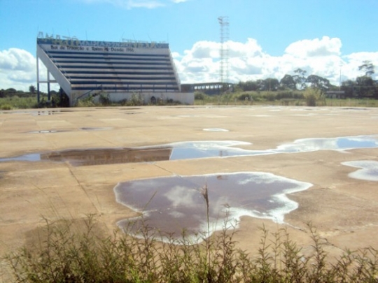 GUAJARÁ  MP FISCALIZA REFORMA DO BUMBÓDROMO
