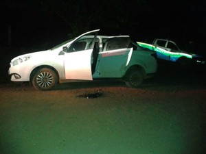 Polícia investiga morte de homem assassinado em frente a família em RO