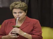 Dilma Rousseff é reeleita presidente do Brasil