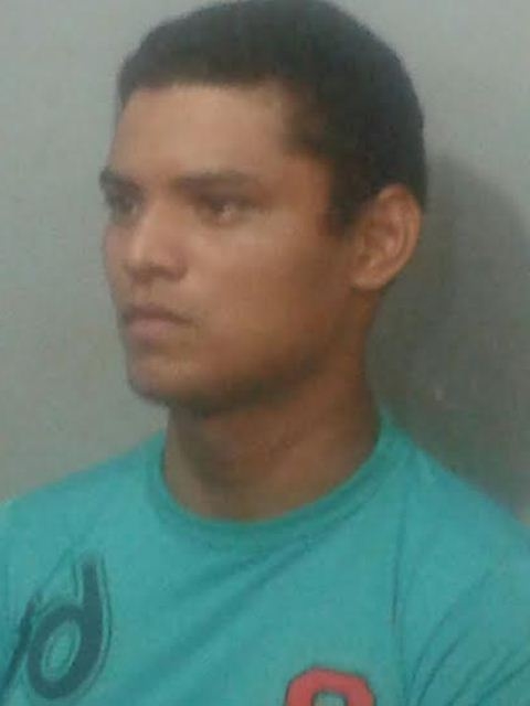 Jovem é preso com moto de mototaxista morto em assalto