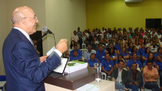 Com maioria na Assembleia e apoio federal, Confúcio Moura vai poder fazer o mandato como quiser