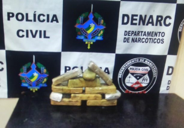 Denarc apreende 8 kg de cocaína e prende suspeito