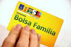 Beneficiários têm até dia 16 para atualizar cadastro do Bolsa Família