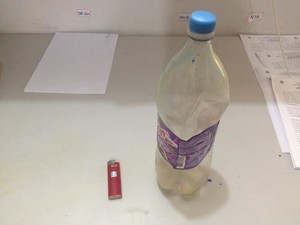 Homem tenta atear fogo à esposa com gasolina e isqueiro, em Rondônia